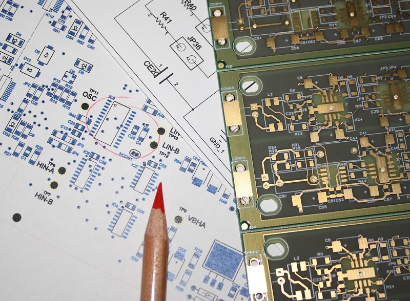 matita-schema-pcb